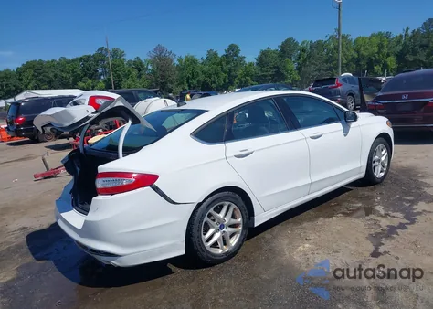 2016 Ford Fusion Se z USA, uszkodzony, nr VIN 3FA6P0H77GR377965